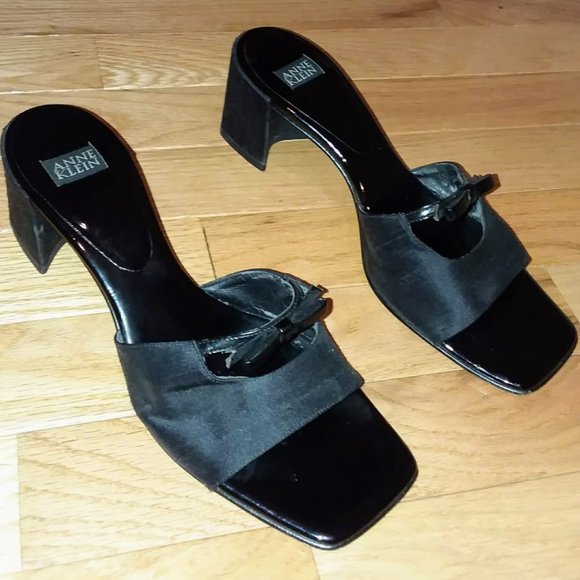 ANNE KLEIN Amuse Sandals 7.5 1/2 M Black Wedge - Picture 1 of 8